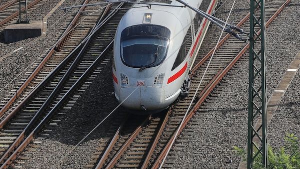 Grüne fordern stärkere Regulierung des Bahn-Fernverkehrs