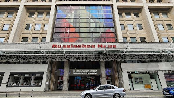 Bundesregierung prüft Sanktionen gegen Russisches Haus