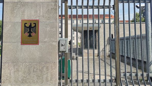 Ministerium plant Vorhalteverträge mit Rüstungsindustrie