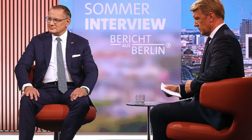 Chrupalla: Klimawandel ist "Nebenthema"