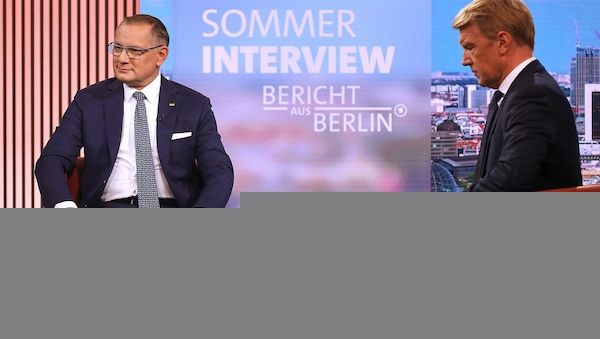 Chrupalla: Klimawandel ist "Nebenthema"