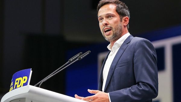 FDP wirft Regierung ausbleibende Reformen vor