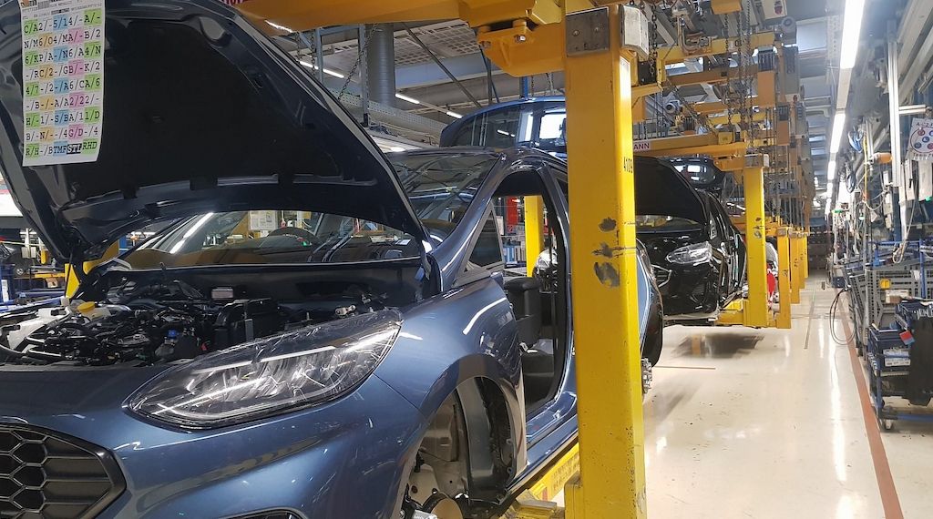 Bilger sieht Autoindustrie vor gewaltigen Hausaufgaben