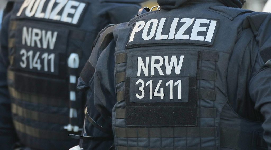 Motorradfahrerin bei Unfall in Dortmund-Lanstrop lebensgefährlich verletzt