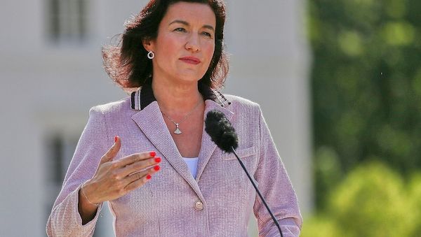 Bär hält Bundesregierung für "extrem stabil"