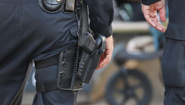 Zwei Personen bei Angriff in Kreuzberg verletzt – Tatverdächtiger festgenommen