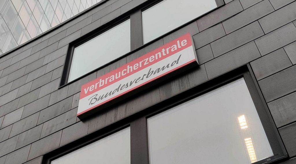 VZBV registriert mehr Beschwerden wegen aufgedrängter Verträge
