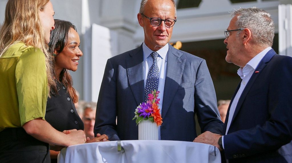 ZDH-Präsident fordert Senkung der Lohnnebenkosten