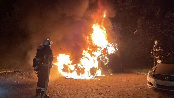 Pkw-Brand in Dortmund-Jungferntal