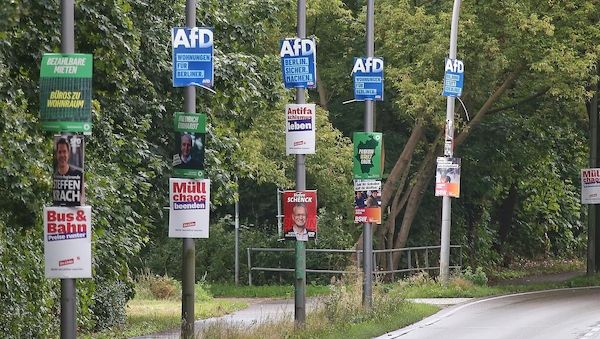 Serie von Sachbeschädigungen an Wahlplakaten in Berlin