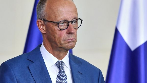 Merz kontert Weidels "Flachzangen"-Äußerung