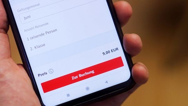Grüne kritisieren Bahn für Boykott gemeinsamer Ticket-App
