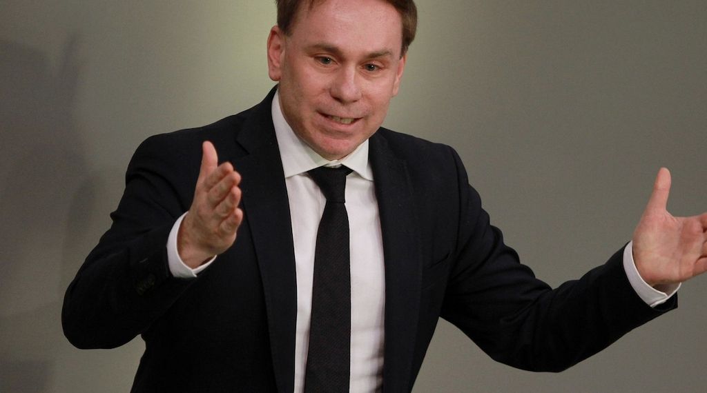 BPB: Ullrich will Demokratiekrise aktiv begegnen