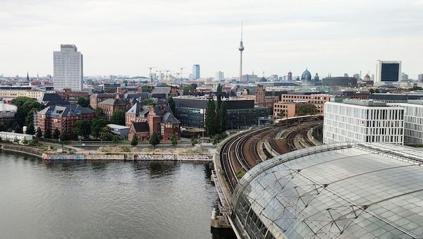 Bundesregierung siedelt KI-Sicherheitsinstitut in Berlin an