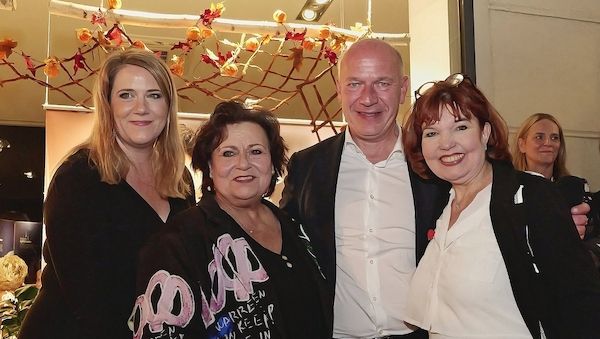 Prominenz und das Who’s who feierten am Kurfürstendamm das legendäre Sommerfest von Urbschat