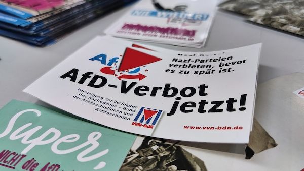 Rufe aus SPD nach Verbotsverfahren gegen AfD-Landesverbände