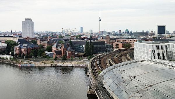 Berliner und Brandenburger Haushalte haben 2024 mehr konsumiert und gespart