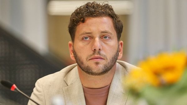Grünen-Chef wirft Merz "Wahlkampf ohne Wähler" vor