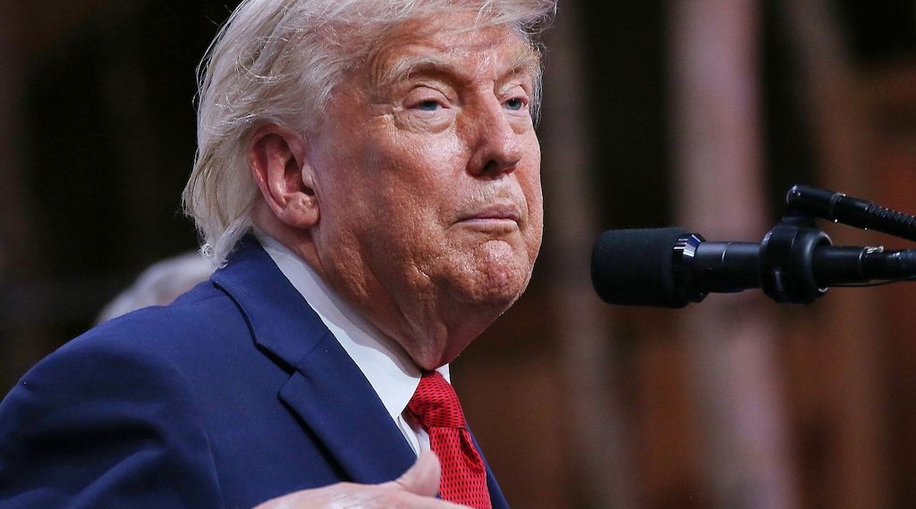 Trump: USA greifen iranische Ziele bei Straße von Hormus an