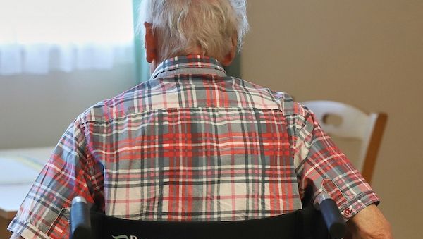 AOK: Pflege-Sparpläne bringen nur halb so viel wie erhofft