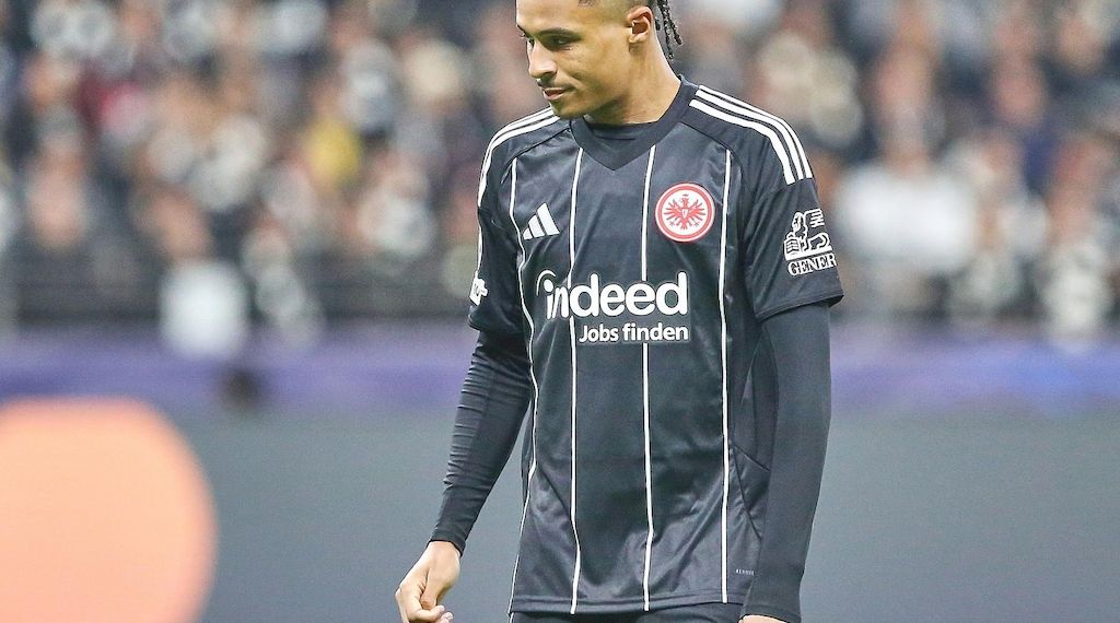 Eintracht Frankfurt verleiht Bahoya an Leeds United