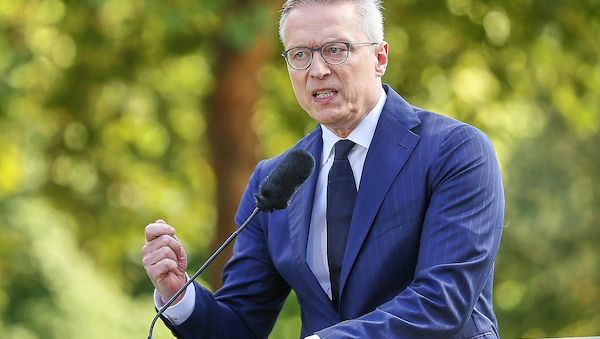 Wildberger fordert globale KI-Behörde nach Vorbild der Atomaufsicht