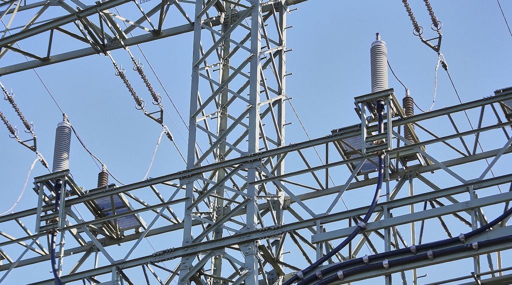 SPD fordert mehr Erdverkabelung zum Schutz der Stromnetze