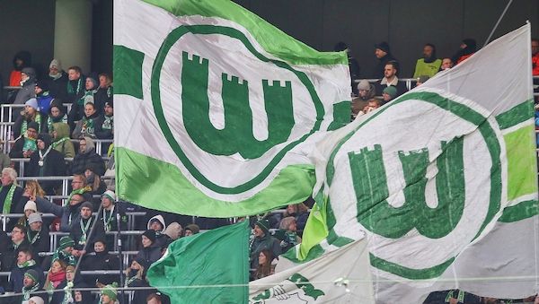 2. Bundesliga: Wolfsburg verspielt 3:0 gegen Cottbus