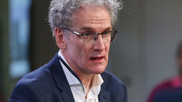 Autor Oschmann kritisiert Ost-West-Berichterstattung