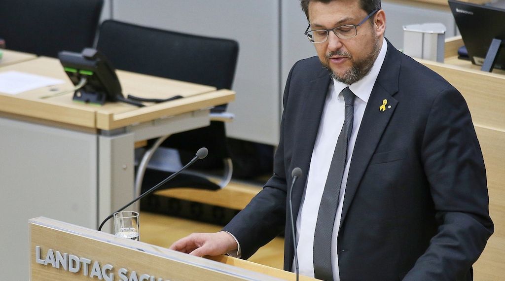 Sachsen-Anhalt: CDU-Politiker rudert nach Enthaltungs-Aussage zurück