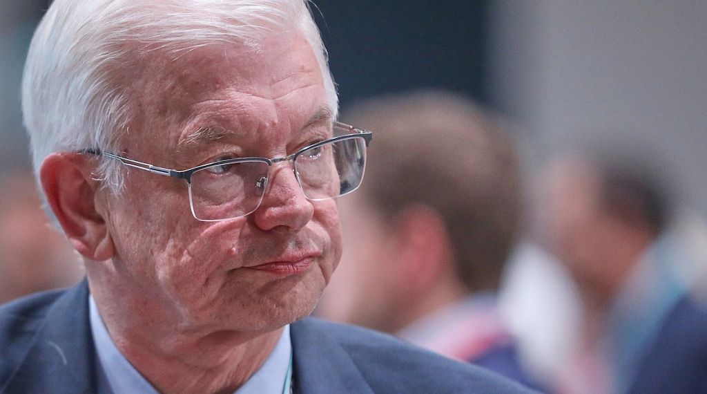 Roland Koch warnt CDU vor Minderheitsregierung