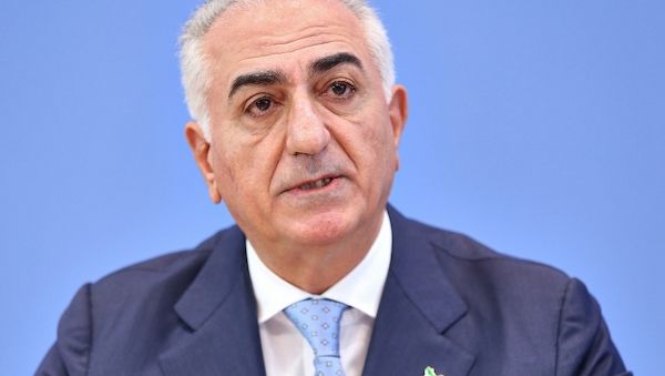 Pahlavi nimmt Freiheitspreis für iranisches Volk entgegen