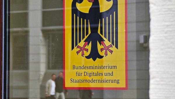 Bundesregierung gegen Drosselung der KI-Entwicklung in Europa