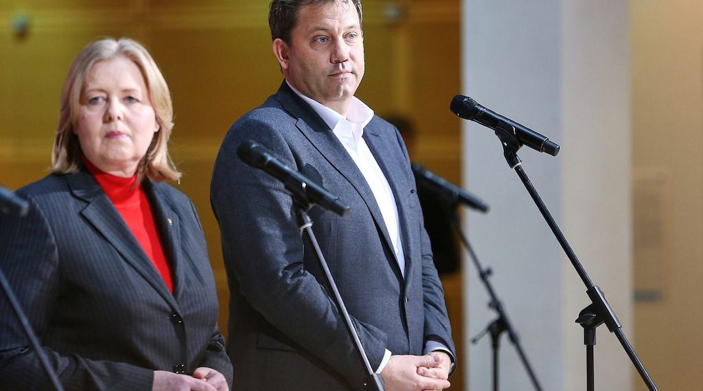 SPD-Spitze lädt frühere Parteivorsitzende zu Beratungen ein