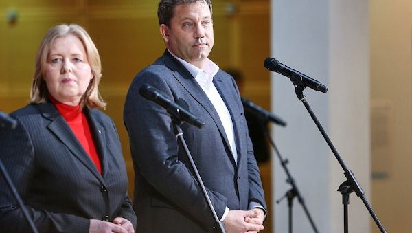 SPD-Spitze lädt frühere Parteivorsitzende zu Beratungen ein