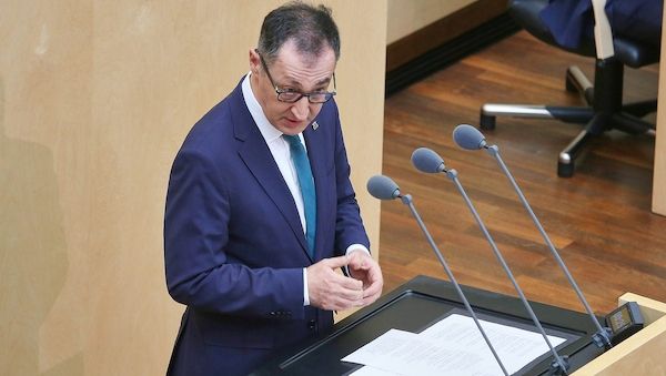 Özdemir droht AfD in Sachsen-Anhalt mit Widerstand