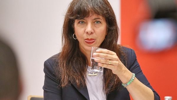 Politbarometer: Linke in Berlin knapp vorn