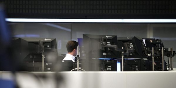 Dax lässt deutlich nach - Inflationsangst bestimmt Handelsgeschehen