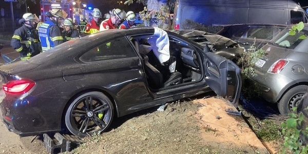 Drei Verletzte nach Verkehrsunfall auf dem Burgwall in Dortmund