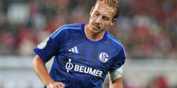 1. Bundesliga Schalke und Elversberg trennen sich torlos