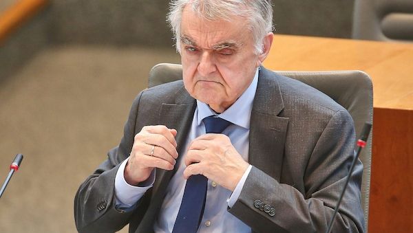Reul warnt CDU vor Personaldebatten