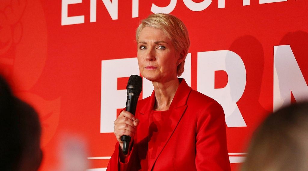 Schwesig will mit Grünen und Linken sprechen
