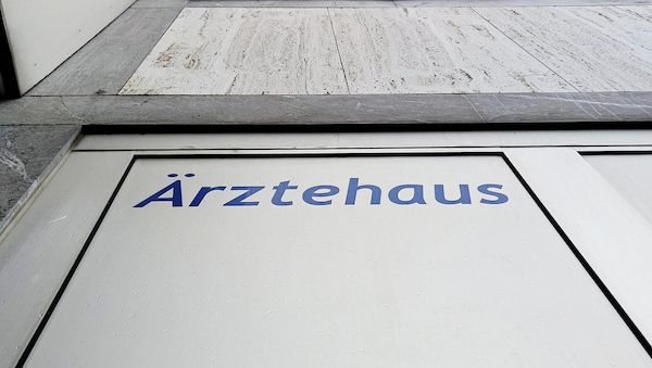 Kassenärzte weisen Merz-Vorstoß zu Privatpatienten zurück