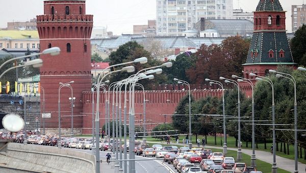 Thüringens Innenminister warnt AfD vor Russland-Gesprächen