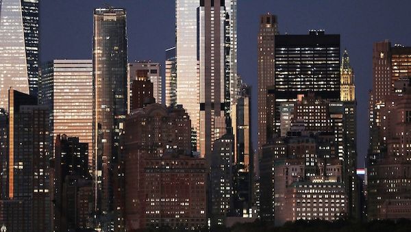 Filmproduzent Harvey Weinstein zu 15 Jahren Haft verurteilt