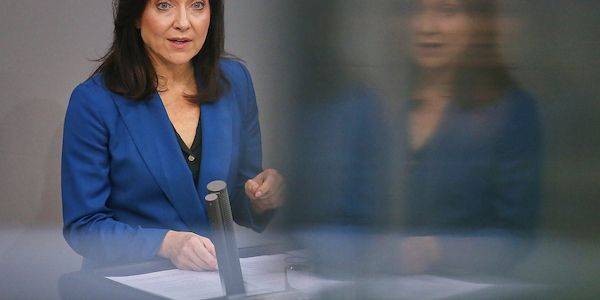 Reiche mahnt Reformkurs im Sozialsystem an