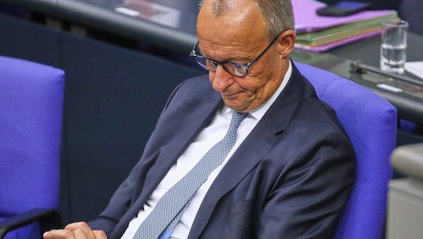 Politbarometer: Union verliert weiter - AfD und SPD legen zu
