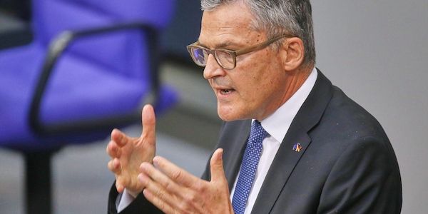 Kiesewetter kritisiert Treffen von Wadephul und Lawrow