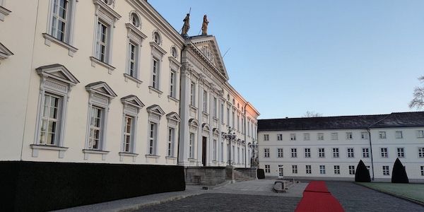Di Fabio: Frau in Bellevue kein Sachzwang