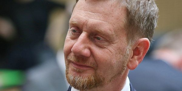 Kretschmer fordert Finanzausgleich für Kommunen bei Pflegereform